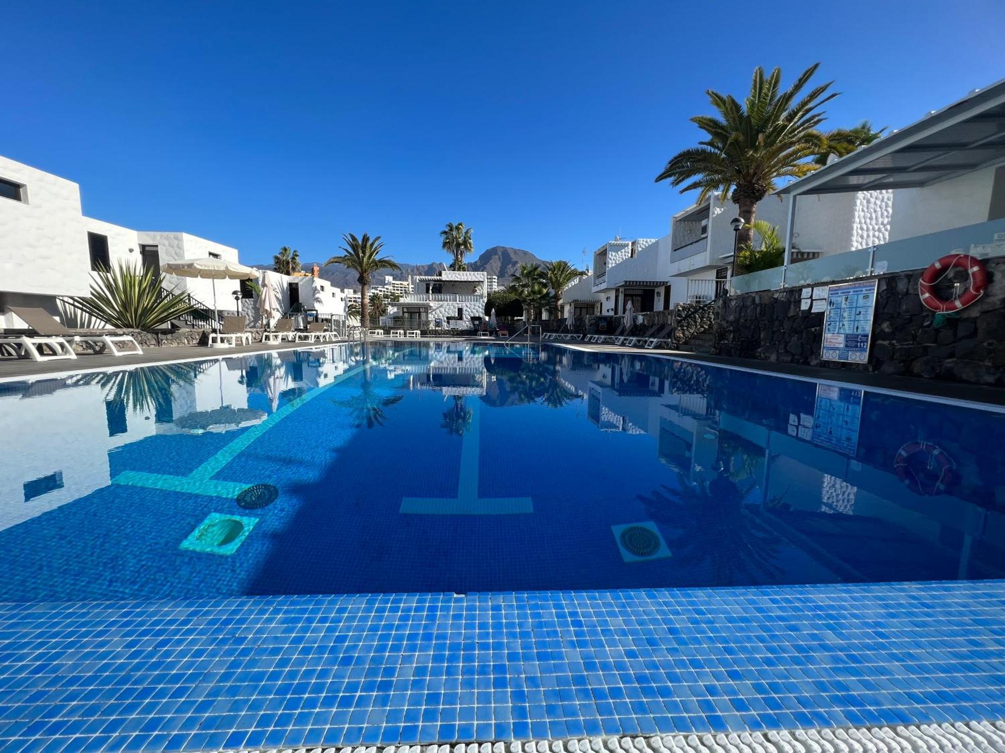 Apartamentos Bungamerica 273 - Costa Adeje Playa de las Americas  Esterno foto